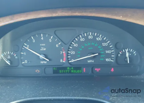 2002 Jaguar S-Type 4.0L V8 z USA, uszkodzony, nr VIN SAJDA03P12GM43535